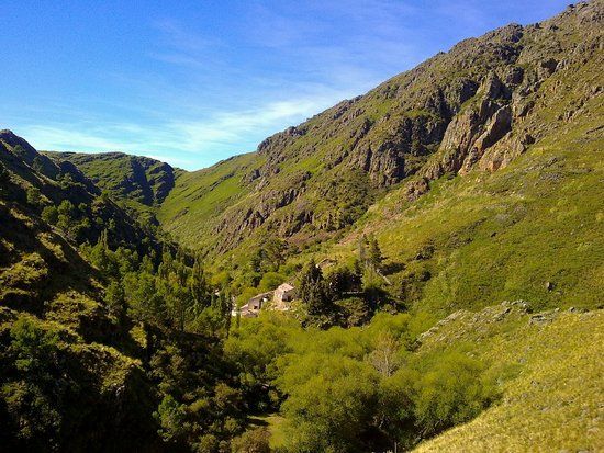 Cerro Aspero Pueblo Escondido