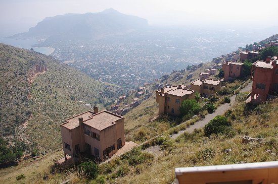 Pizzo Sella Art Village