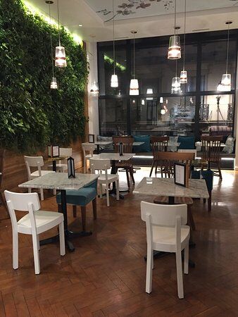 La Potiniere Sabourdy