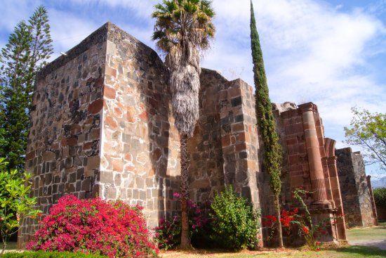 Templo Inconcluso de La Preciosa Sangre