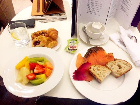 Virgin America Revivals Lounge