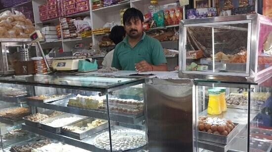 Subhash Sweets