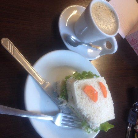 Padaria e Confeitaria Algo Mais