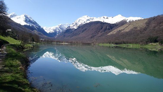 Genos-Loudenvielle Lake