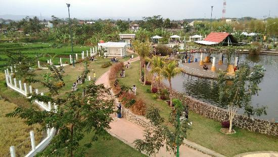 Balai Kemambang Park