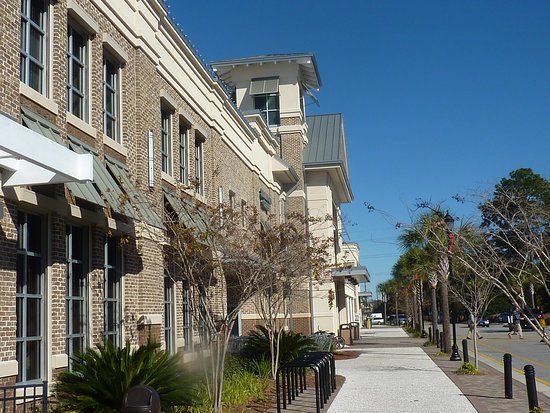 Shelter Cove Towne Centre
