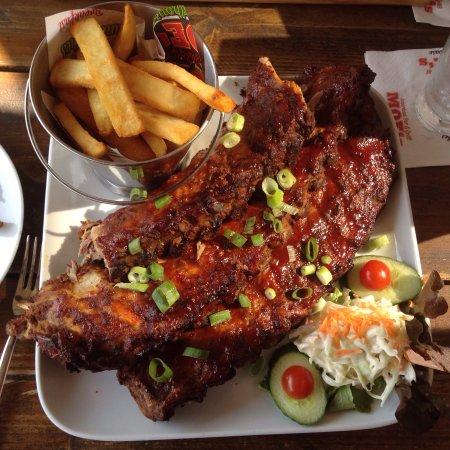 Moe's Roadhouse