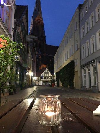 La Bouche Bistro & Bar