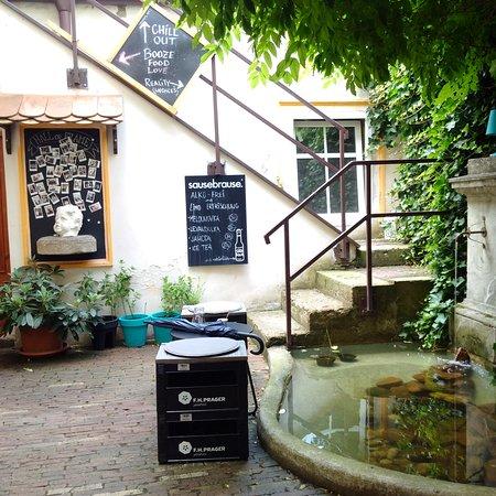 Cafe Schonau