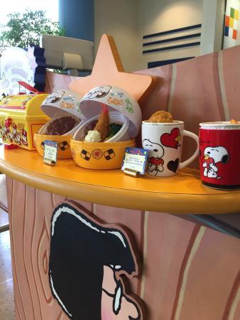 Snoopy's Backlot Cafe