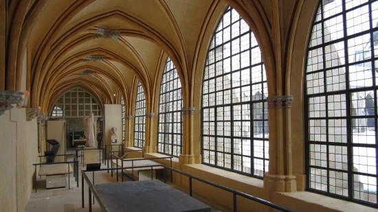 Musee Du Cloitre