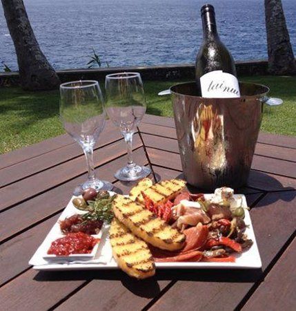 Rumah Tinggi Tavern And Restaurant