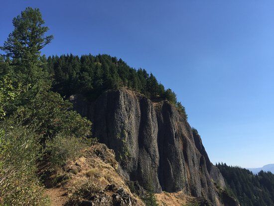 Hamilton Mountain Loop Trail