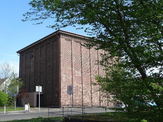 Fichtel and Sachs Bunker