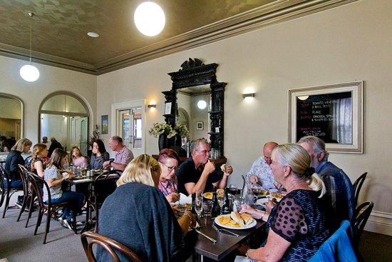 Deloraine Hotel Restaurant