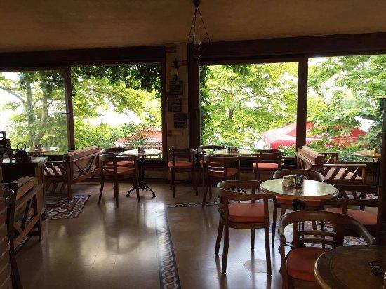 Pirgos Food & Coffee & Spirits