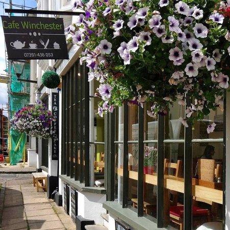 Cafe Winchester