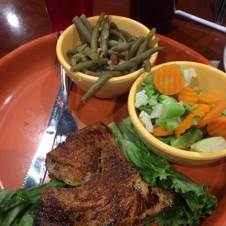 No Frills Bar & Sports Bar