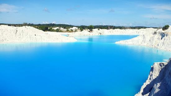 Kaolin Lake