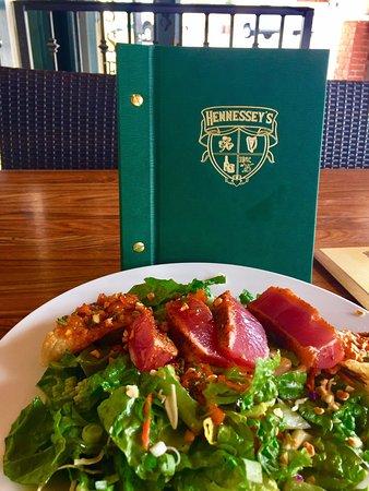 Hennessey Tavern