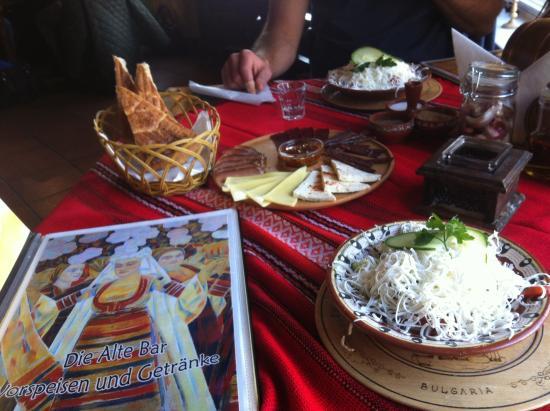 Kutscherplatz und Die Alte Bar