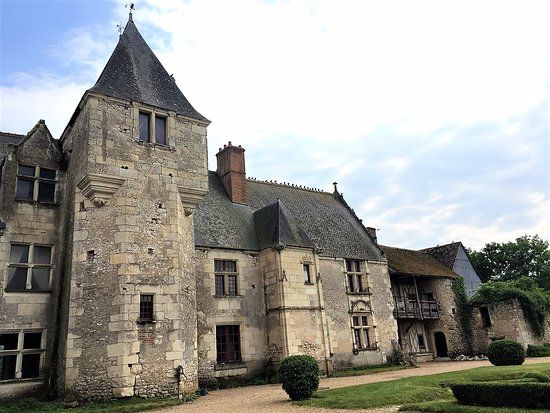 Chateau de Chemery