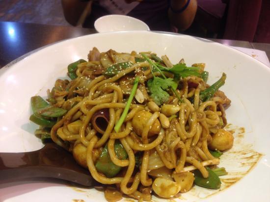 Le Shi Pai Spicy Pot