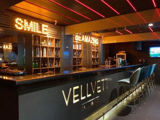 Vellvett Grill Lounge & Bar