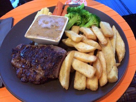 B2Bcrazy Bar Lounge Restaurant