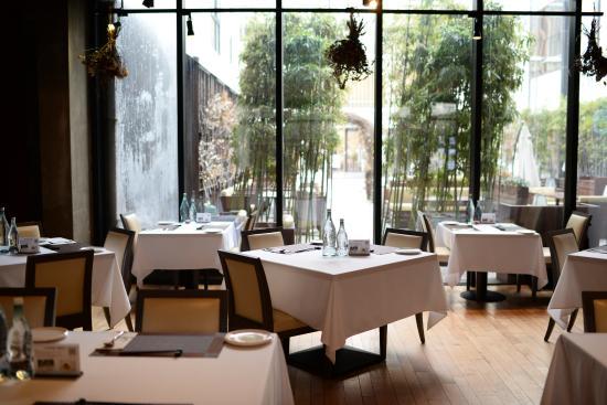 FOUNT Japanese Restaurant