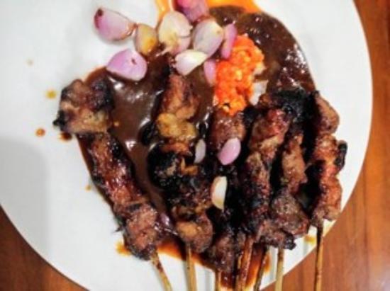 Suharti Sate House