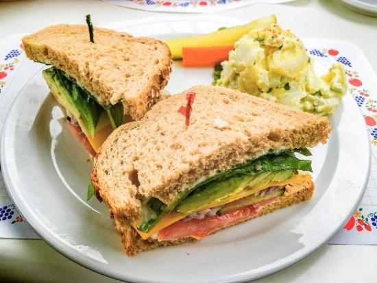 Paula's Pancake House