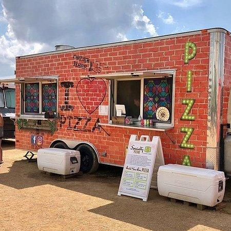 900 Degrees Pizzeria