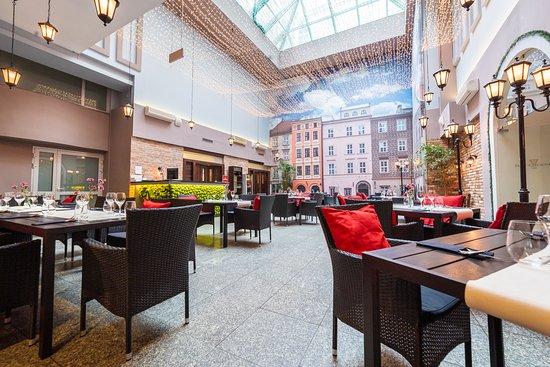 Hawelka by Czeczotka