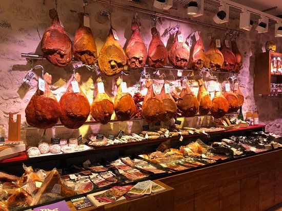 Musee du Jambon de Bayonne