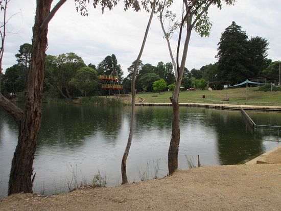 Calembeen Park