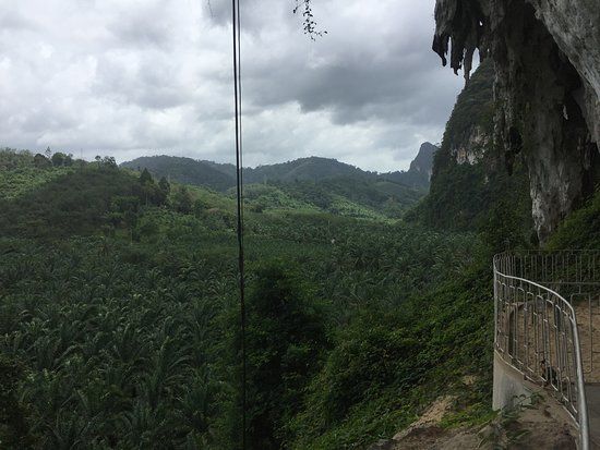 Praya-Nakarach Cave Temple