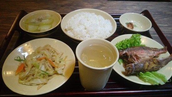 Quan Com Chuon Chuon Kim