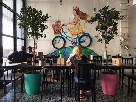 Brews Cafe