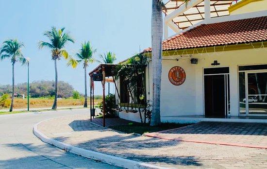 Rettro Restaurante Cantina Lounge