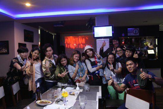 Raseelo Family Restaurant & Bar