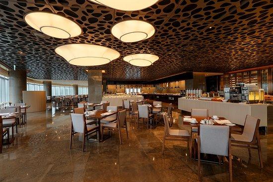 La Seine All Day Dining