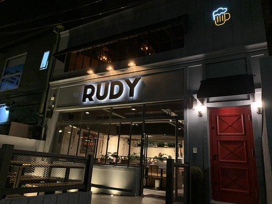 Rudy Burgers