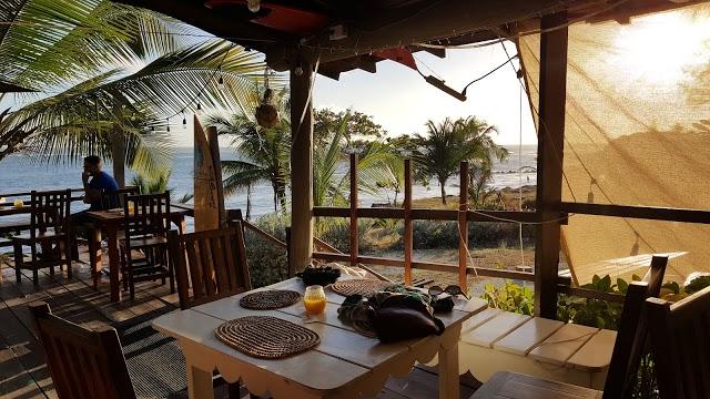 Surfer's Bay Beach Bar
