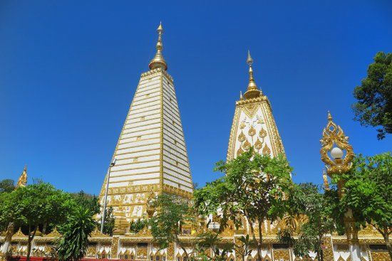 Wat Phra That Nong Bua