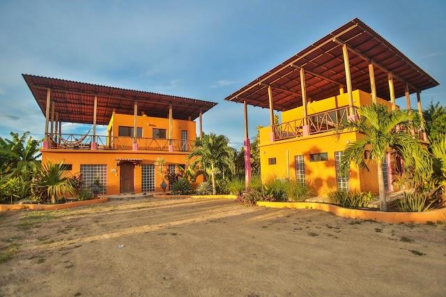 Buena Onda Beach Resort