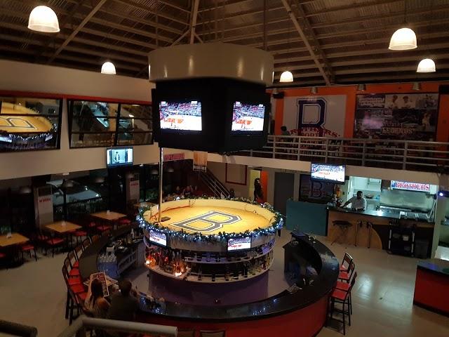 D' Brothers Sports Bar