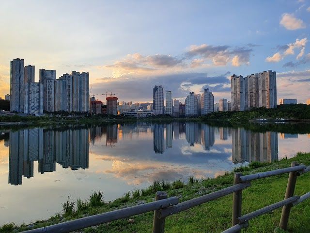Gwanggyo Lake Park