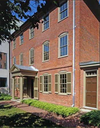 Wadsworth-Longfellow House