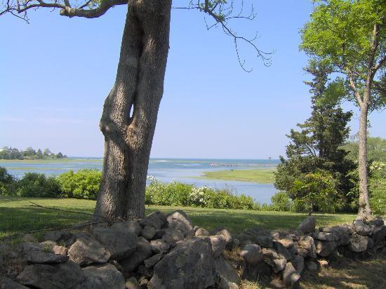 Captain Bangs Hallet House Museum